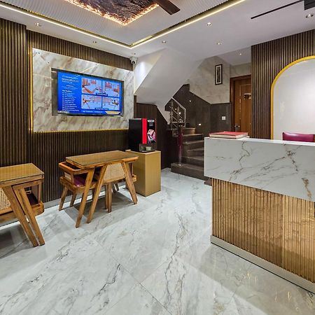 Bed and Breakfast Delhi Delight Premium Neu-Delhi Exterior foto