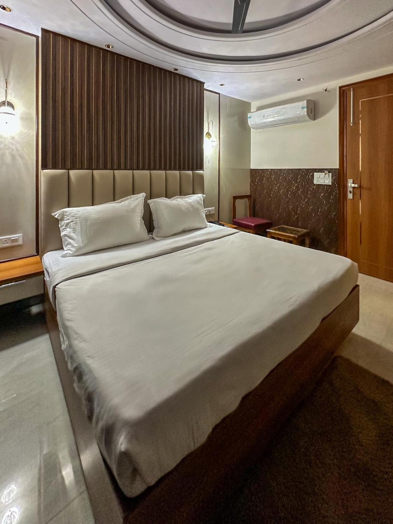 Bed and Breakfast Delhi Delight Premium Neu-Delhi Exterior foto