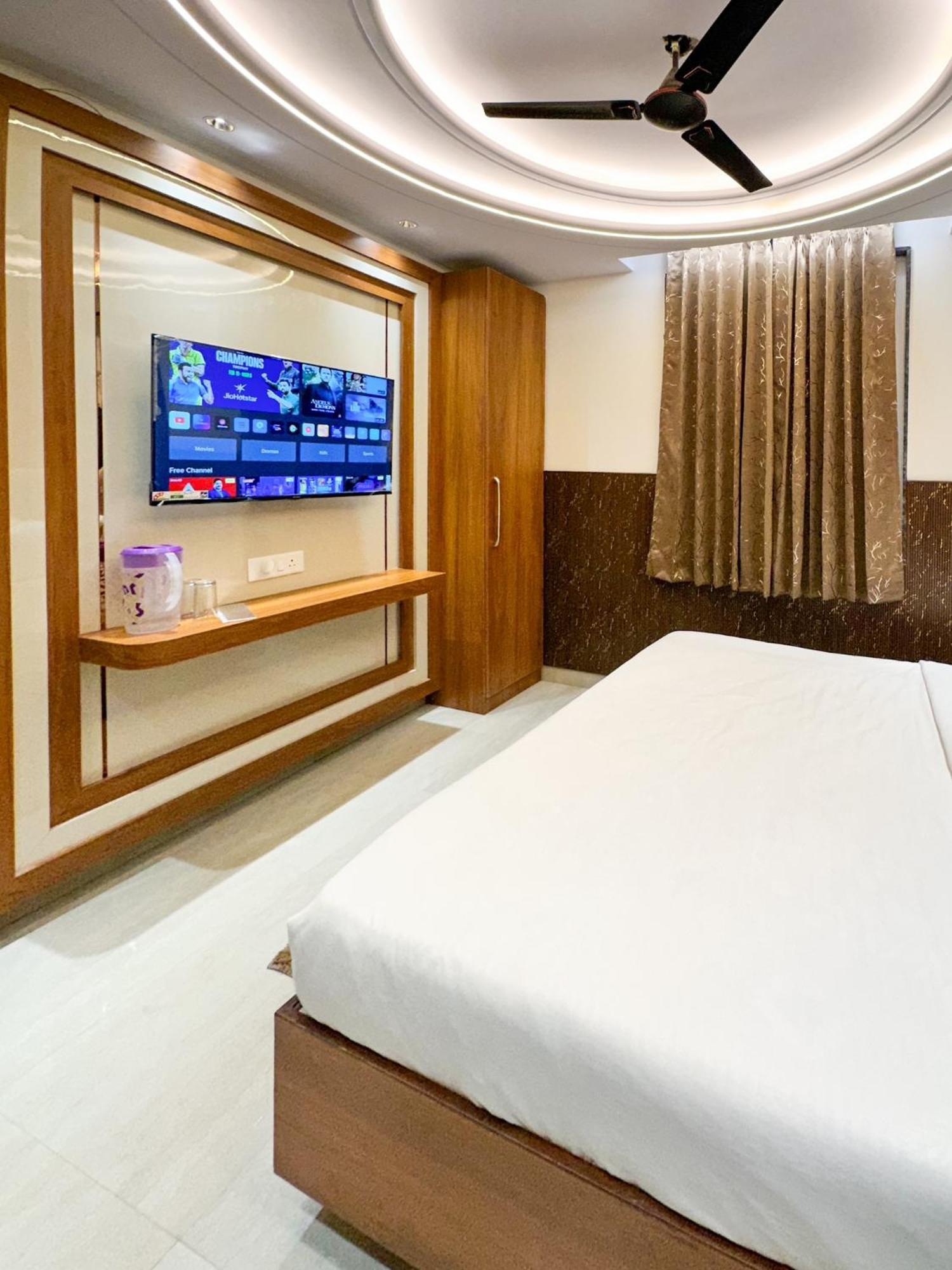 Bed and Breakfast Delhi Delight Premium Neu-Delhi Exterior foto