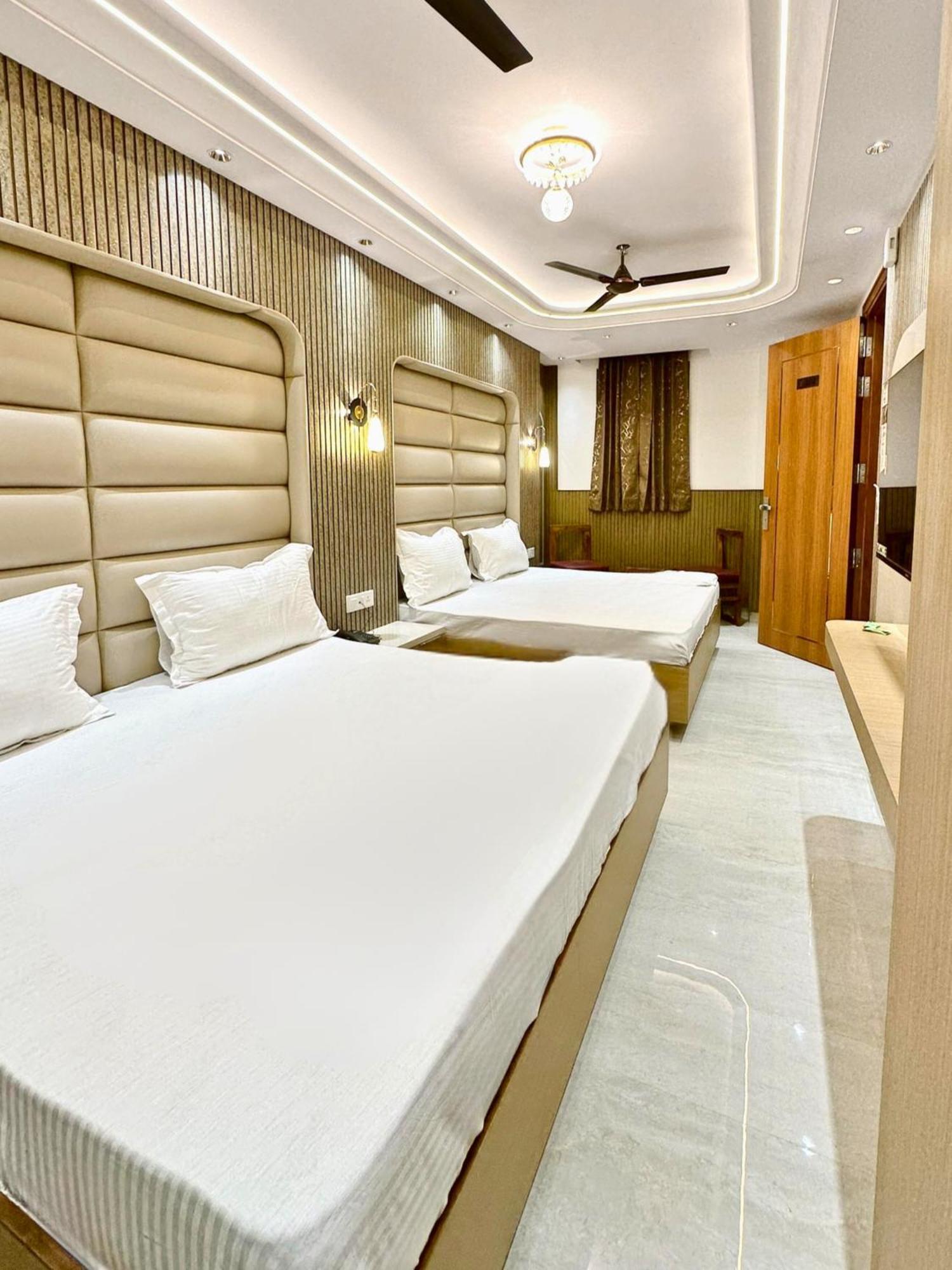 Bed and Breakfast Delhi Delight Premium Neu-Delhi Exterior foto