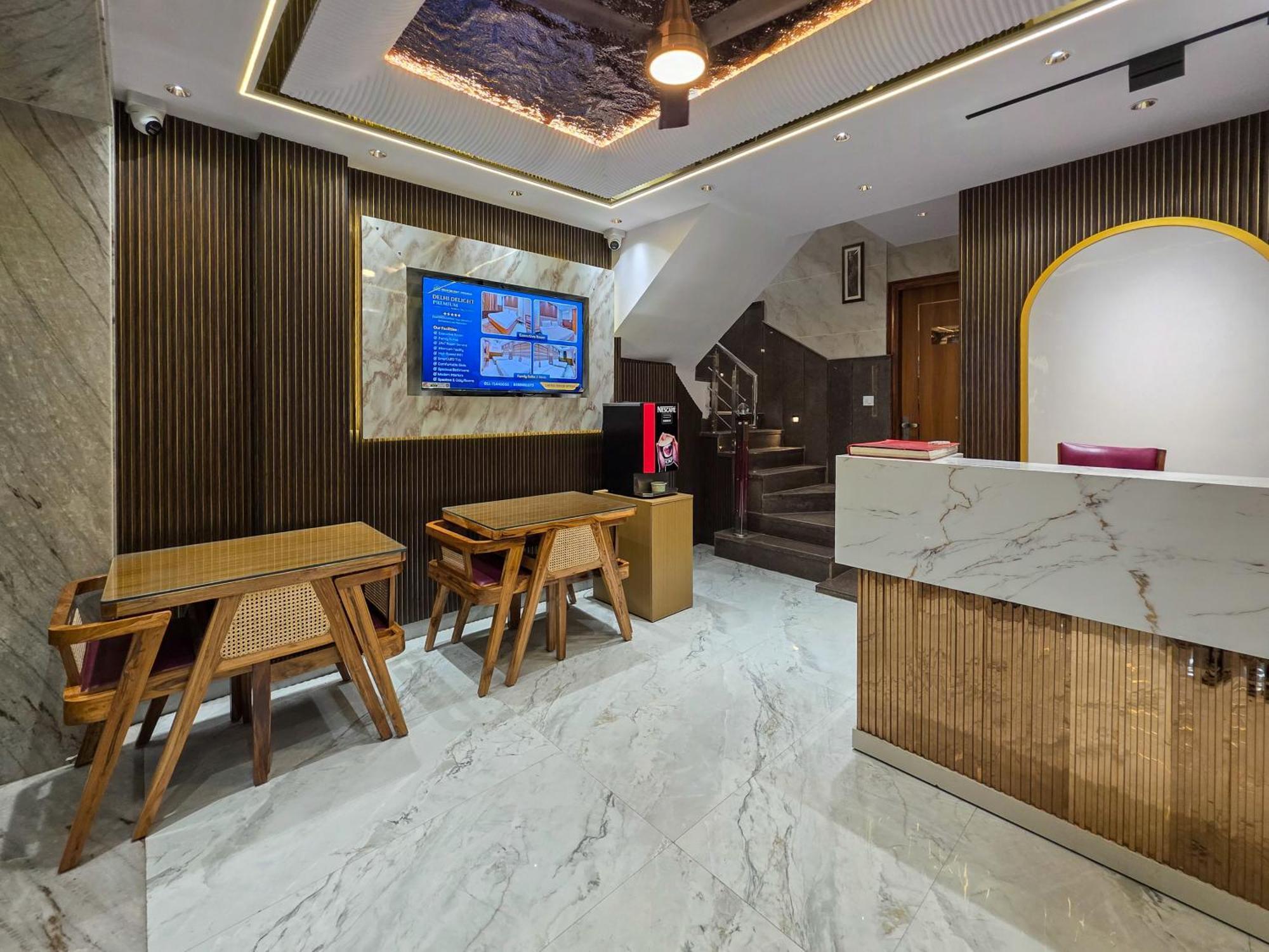 Bed and Breakfast Delhi Delight Premium Neu-Delhi Exterior foto