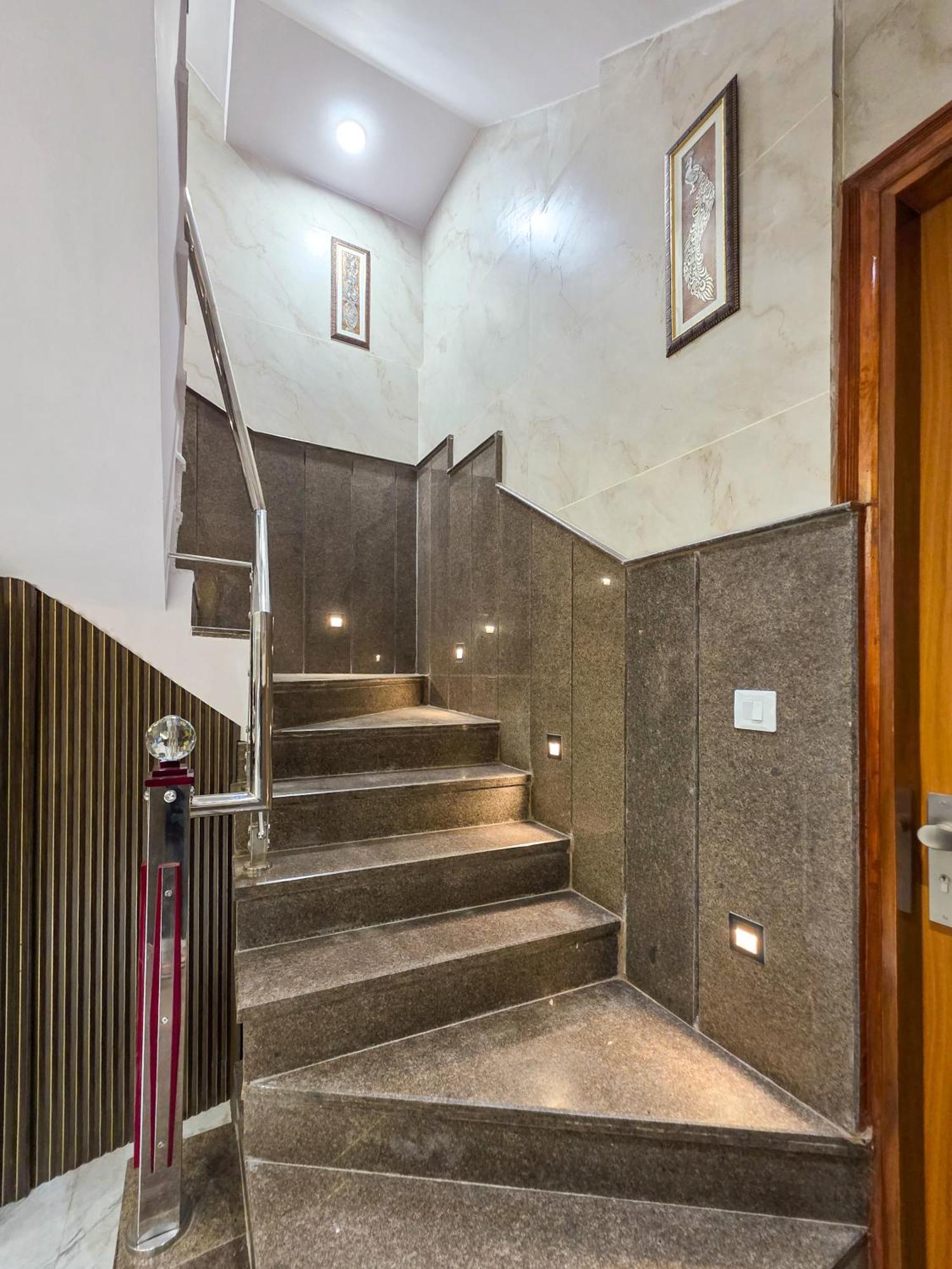Bed and Breakfast Delhi Delight Premium Neu-Delhi Exterior foto