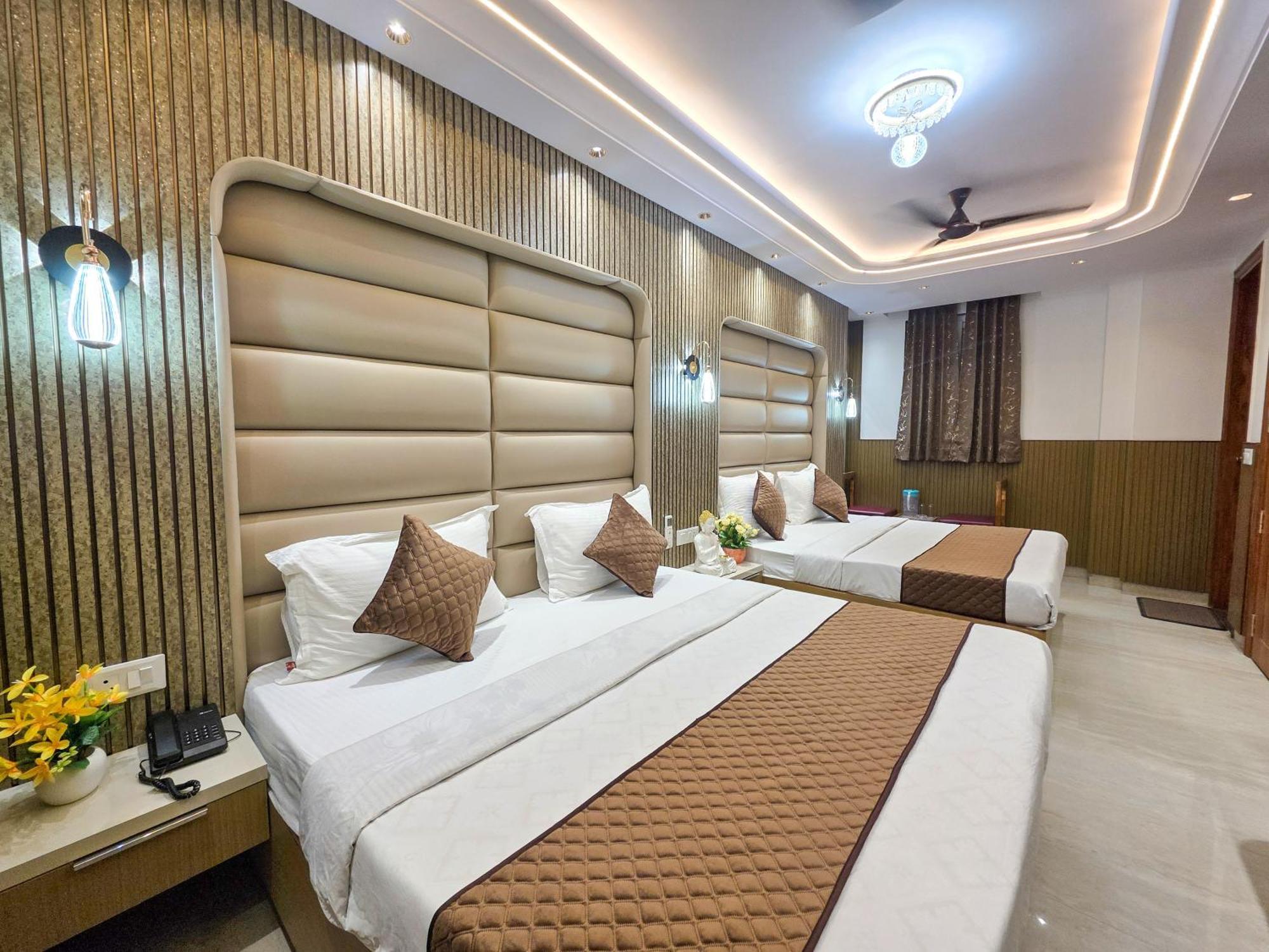 Bed and Breakfast Delhi Delight Premium Neu-Delhi Exterior foto